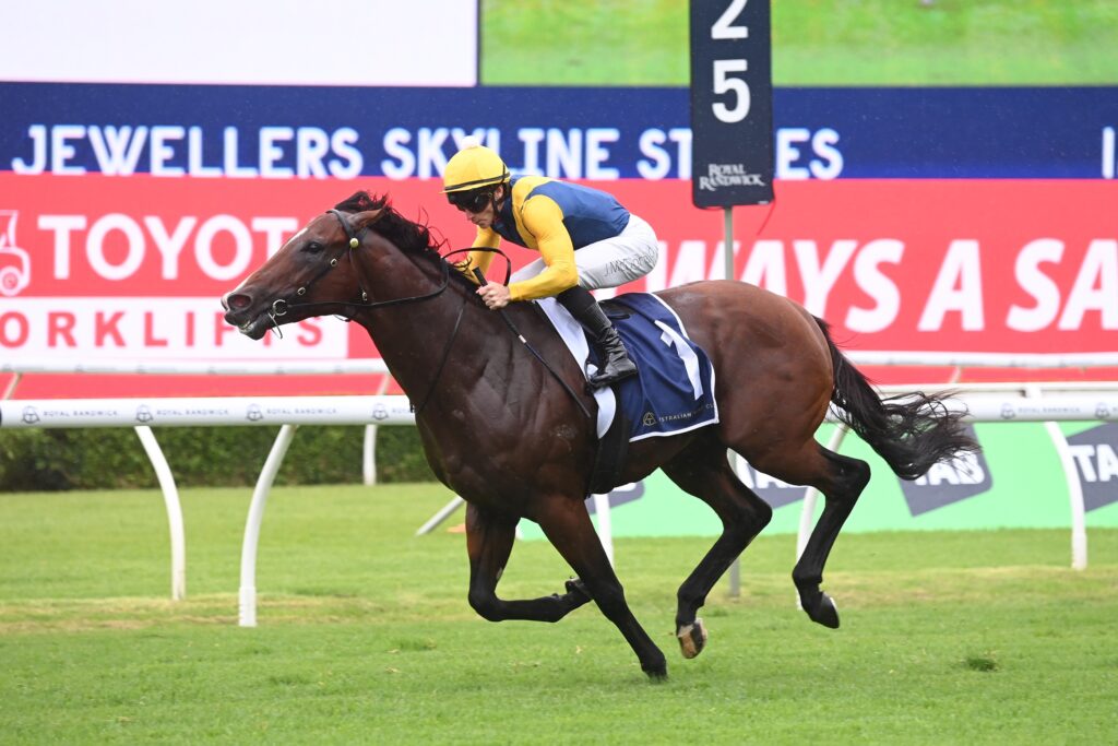 Star Sydney pair Melbourne bound