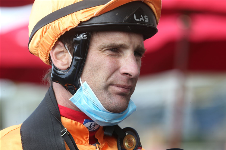 Star NZ jockey Johnathan Parkes dies