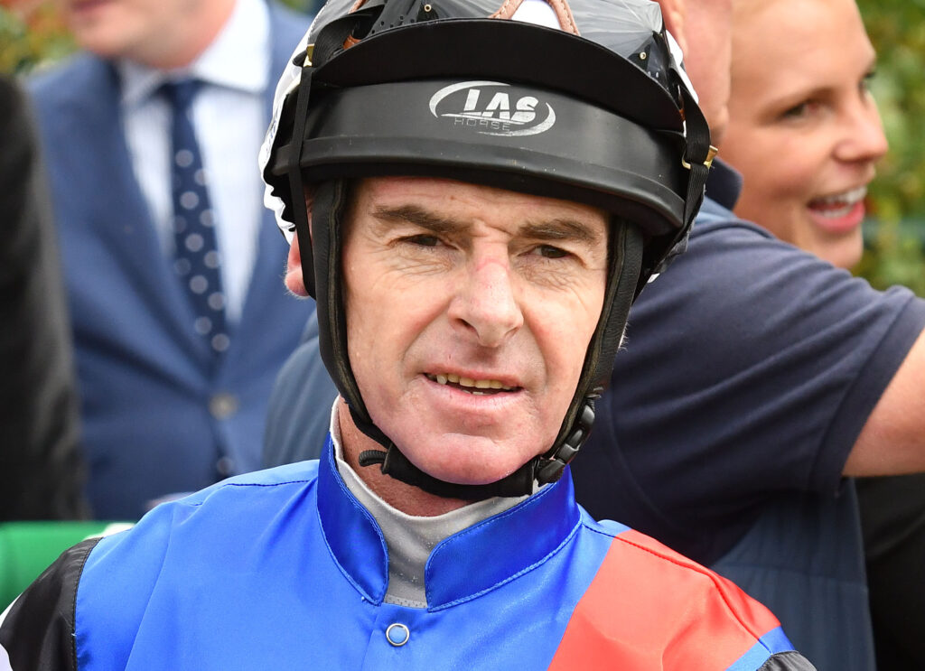 Jockey Craig Robertson bows out after 40 years